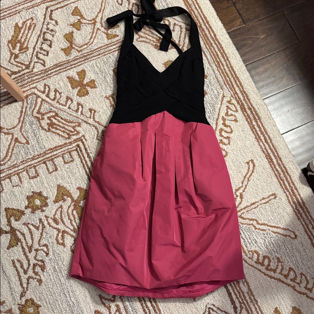 🩷🖤 BCBG Black & Pink Dress